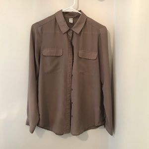 Old Navy Gray Small Button Down